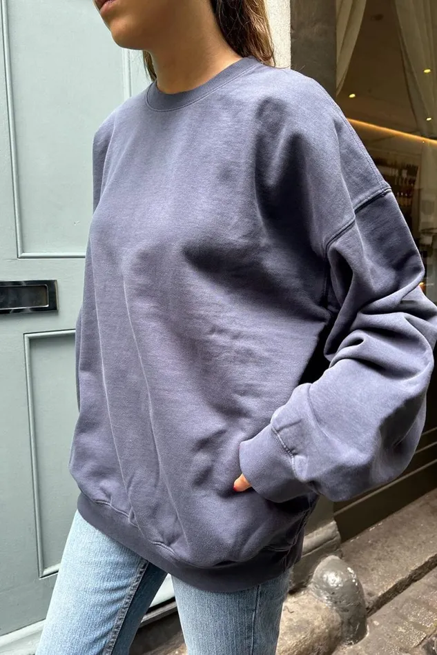 Clothing Erica Oversized Sweatshirt Brandy Melville SWEATPANTS and SWEATSHIRTS Clothing Erica Oversized Sweatshirt Brandy Melville SWEATPANTS and SWEATSHIRTS