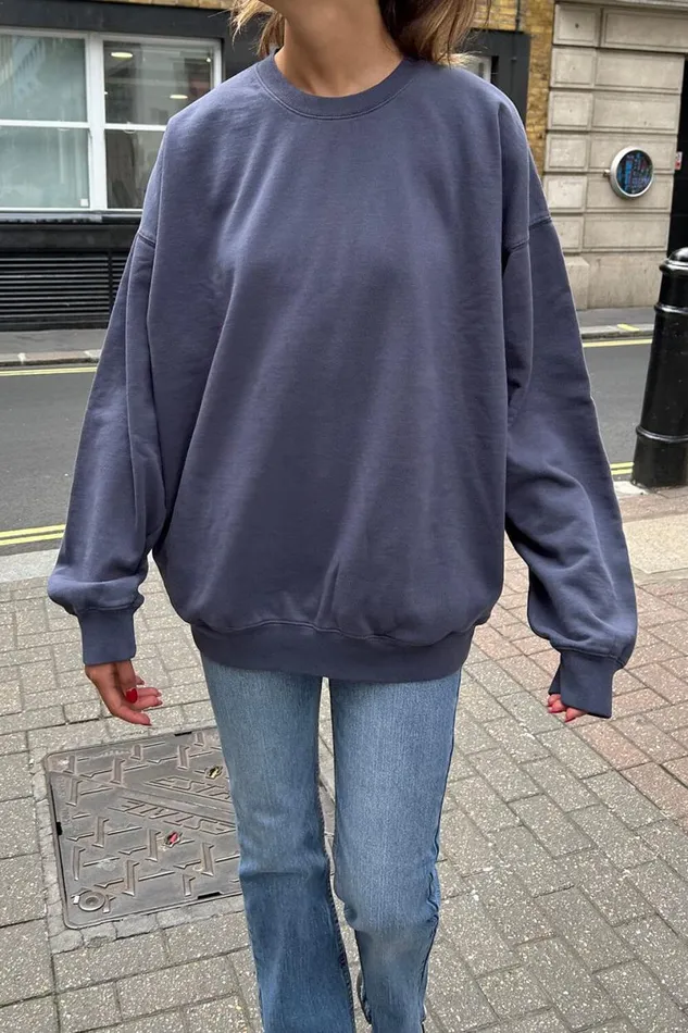 Clothing Erica Oversized Sweatshirt Brandy Melville SWEATPANTS and SWEATSHIRTS Clothing Erica Oversized Sweatshirt Brandy Melville SWEATPANTS and SWEATSHIRTS