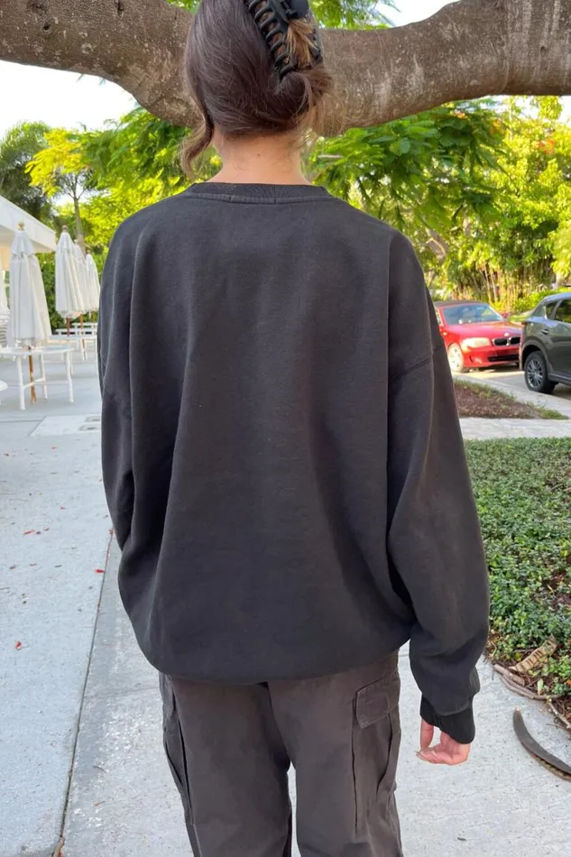 Clothing Erica Oversized Sweatshirt Brandy Melville SWEATPANTS and SWEATSHIRTS Clothing Erica Oversized Sweatshirt Brandy Melville SWEATPANTS and SWEATSHIRTS