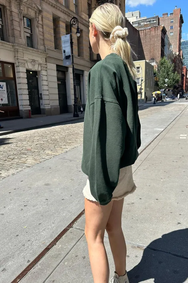 Clothing Erica Oversized Sweatshirt Brandy Melville SWEATPANTS and SWEATSHIRTS Clothing Erica Oversized Sweatshirt Brandy Melville SWEATPANTS and SWEATSHIRTS