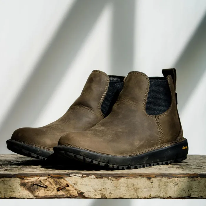 Danner Boots Tramline Chelsea 917 GTX Major Brown 8211 Women