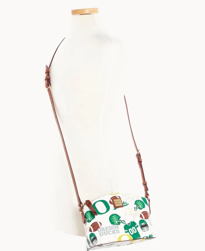Dooney and Bourke Crossbodies Collegiate University Of Oregon Suki Crossbody Oregon 8211 WomenMen Dooney and Bourke Crossbodies Collegiate University Of Oregon Suki Crossbody Oregon 8211 WomenMen