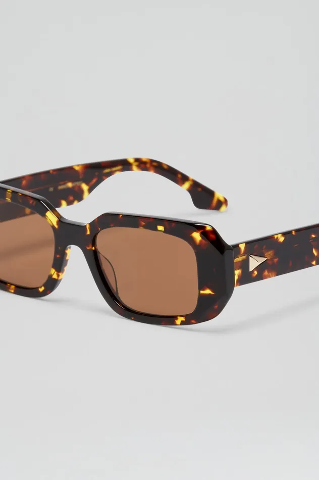 Eyewear Women ST BOLD RECTANGLE SUNGLASSES TORTSHELL Scanlan Theodore