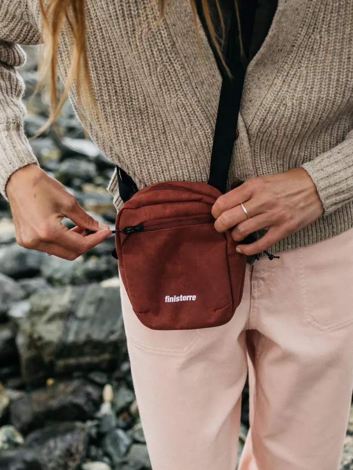 Finisterre Bags MenWomen Nautilus Pocket Pack Bag Dark Rosewood