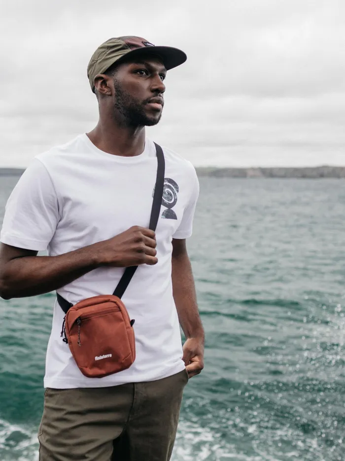 Finisterre Bags MenWomen Nautilus Pocket Pack Bag Dark Rosewood