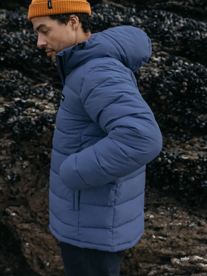 Finisterre Jackets and Coats Men Nebulas Insulated Jacket Coastal Fjord