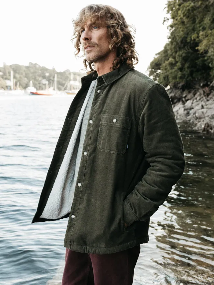 Finisterre Jackets and Coats Men Rigger Fleece Lined Jacket Olive