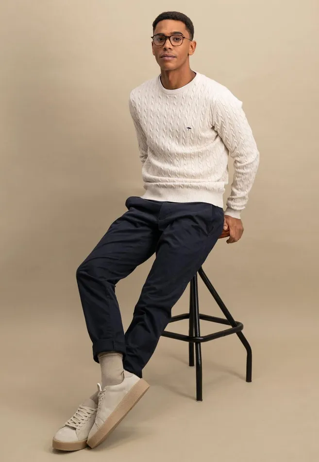 FYNCHHATTON Cotton Sweater With A Cable Knit Pattern Poppy Redstrong Bluenew Offwhiteturf Greennavy Men Sweater