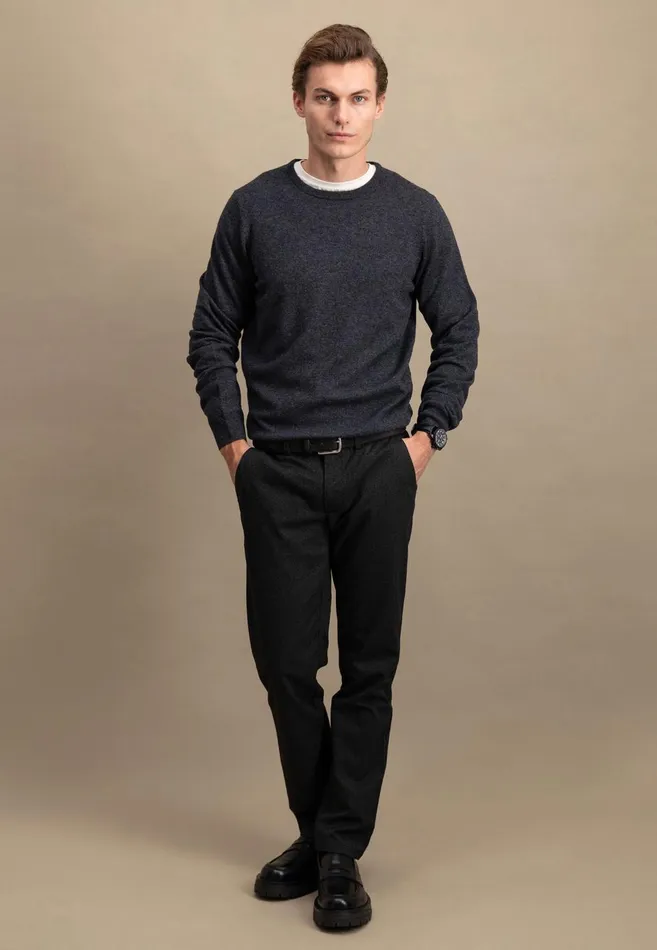FYNCHHATTON Merinocashmere Sweater With A Round Neckline Cloud Bluenightlight Khakidark Emeraldgrass Greennavy Men Sweater