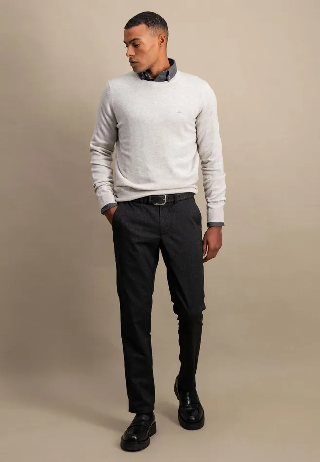 FYNCHHATTON Merinocashmere Sweater With A Round Neckline Cloud Bluenightlight Khakidark Emeraldgrass Greennavy Men Sweater