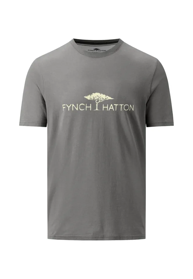 FYNCHHATTON Tshirt With Logo Print Navysoft Greencool Graysummer Breeze Men Tshirts FYNCHHATTON Tshirt With Logo Print Navysoft Greencool Graysummer Breeze Men Tshirts