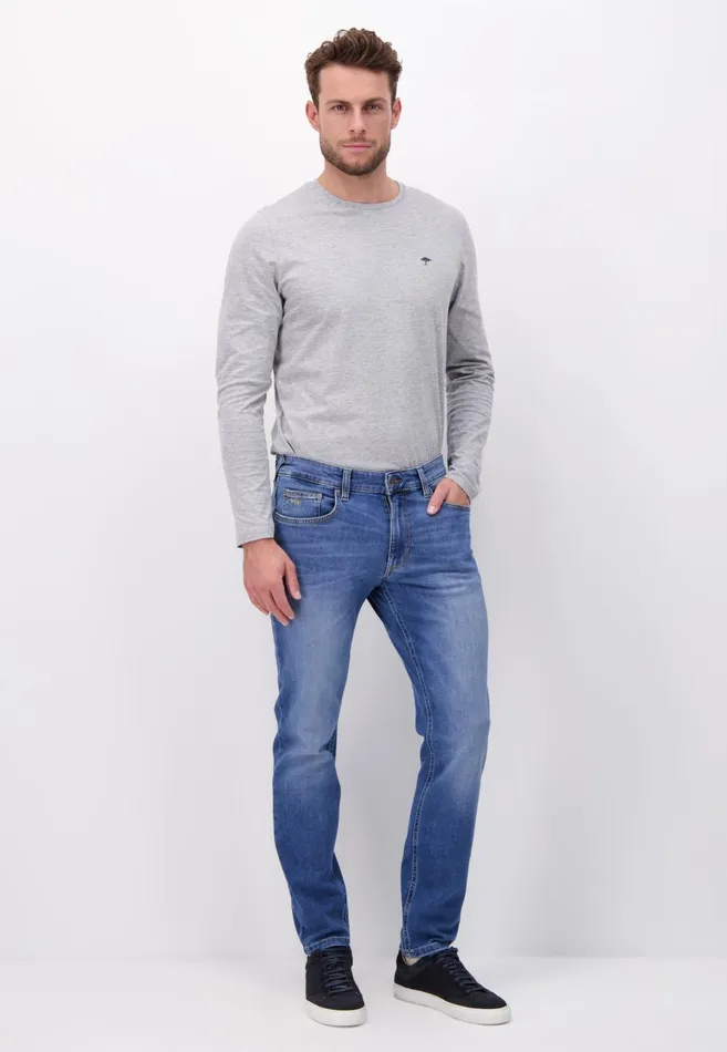 FYNCHHATTON Tapered Fit Jeans Black Usedmid Blueblue Bluelight Blue Men Pants