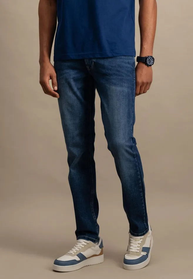 FYNCHHATTON Tapered Fit Jeans Black Usedmid Blueblue Bluelight Blue Men Pants