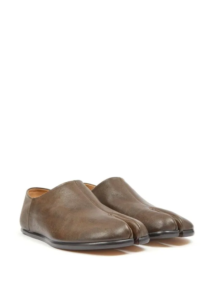 Henrik Vibskov Boutique Tabi Babouche 8211 Bark Men Shoes