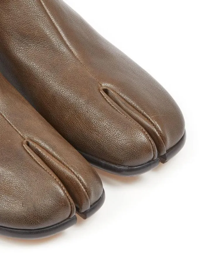 Henrik Vibskov Boutique Tabi Babouche 8211 Bark Men Shoes