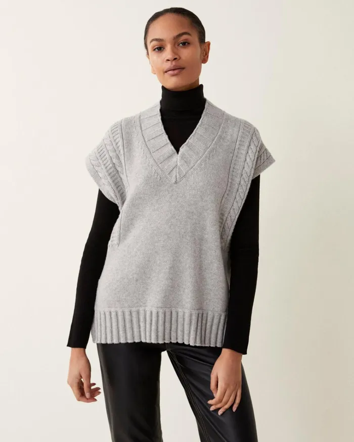 Jigsaw Knitwear and Cashmere Women Sleeveless Cable V Neck Jumper Grey