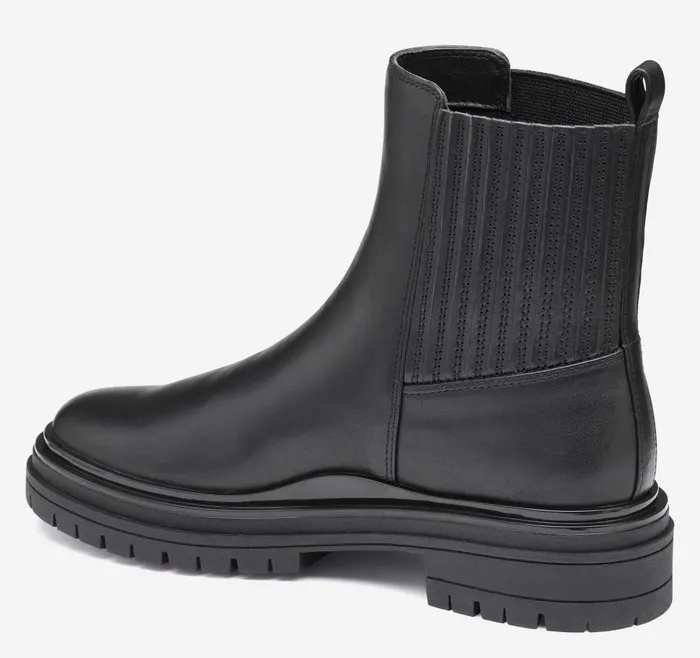Johnston and Murphy Gianna Gore Boot Black Full Grain Women Boots and Booties Johnston and Murphy Gianna Gore Boot Black Full Grain Women Boots and Booties