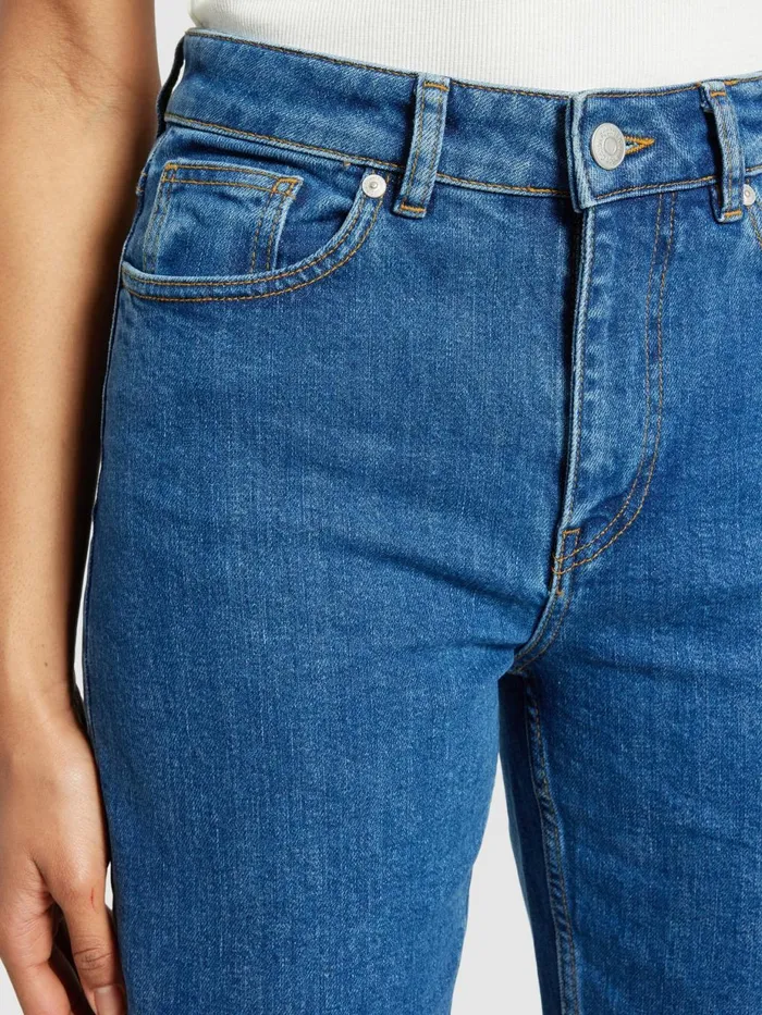 KnowledgeCotton Apparel Pants Organic Cotton Gale Jeans GOTS Medium Blue 8211 Women KnowledgeCotton Apparel Pants Organic Cotton Gale Jeans GOTS Medium Blue 8211 Women