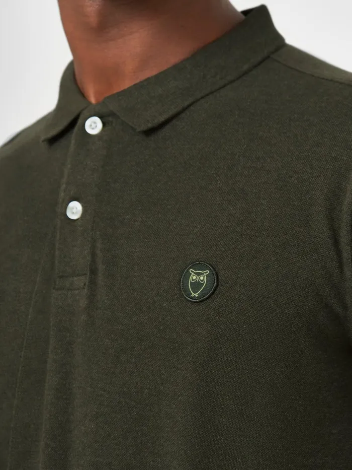 KnowledgeCotton Apparel Polo Shirts Basic Badge Polo Green Melange 8211 Men