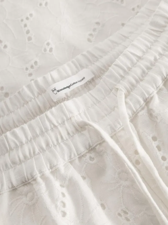 KnowledgeCotton Apparel Shorts Embroidery Anglaise Shorts Egret 8211 Women KnowledgeCotton Apparel Shorts Embroidery Anglaise Shorts Egret 8211 Women