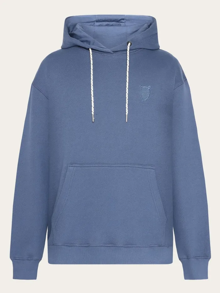 KnowledgeCotton Apparel Sweatshirts Loose Fit Hood Kangaroo Pocket Sweat With Embroidery At Chest Vintage Indigo 8211 Men KnowledgeCotton Apparel Sweatshirts Loose Fit Hood Kangaroo Pocket Sweat With Embroidery At Chest Vintage Indigo 8211 Men