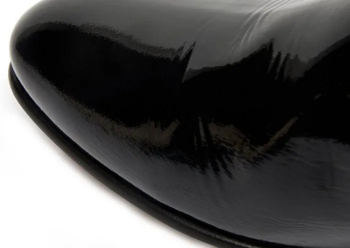 Men Boots Tom Ford Glossy Patent Kurt Chelsea Boot Black