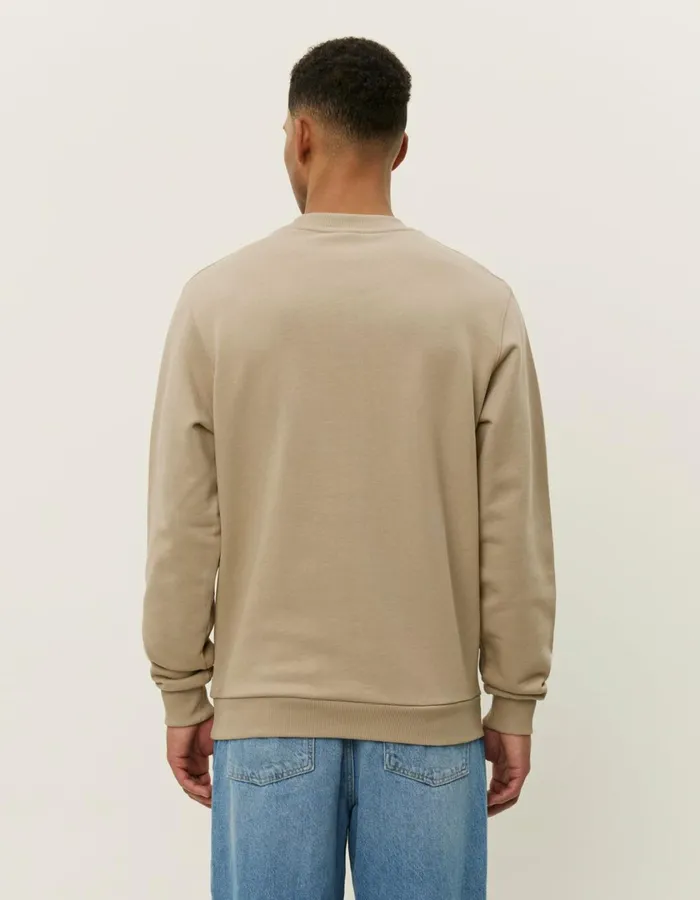 Men Clyde Sweatshirt 8211 Dark Sand Les Deux HoodiesSweatshirts