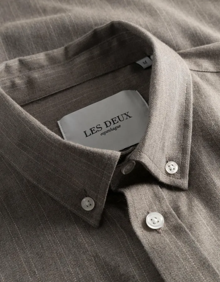 Men Desert Reg Stripe Shirt 8211 Mountain GreyIvory Les Deux ShirtsOvershirts