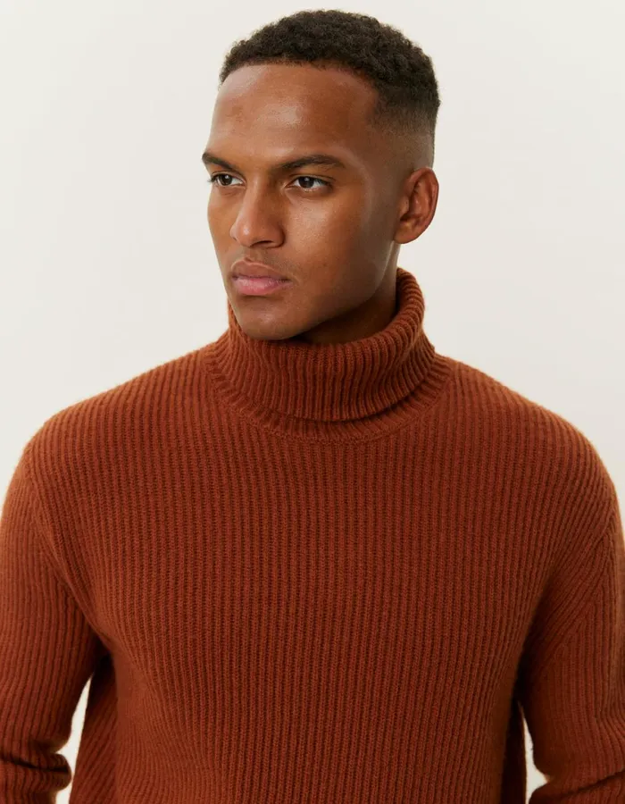 Men Eddie Wool Rib Rollneck Knit 8211 Arabian Spice Les Deux Knitwear