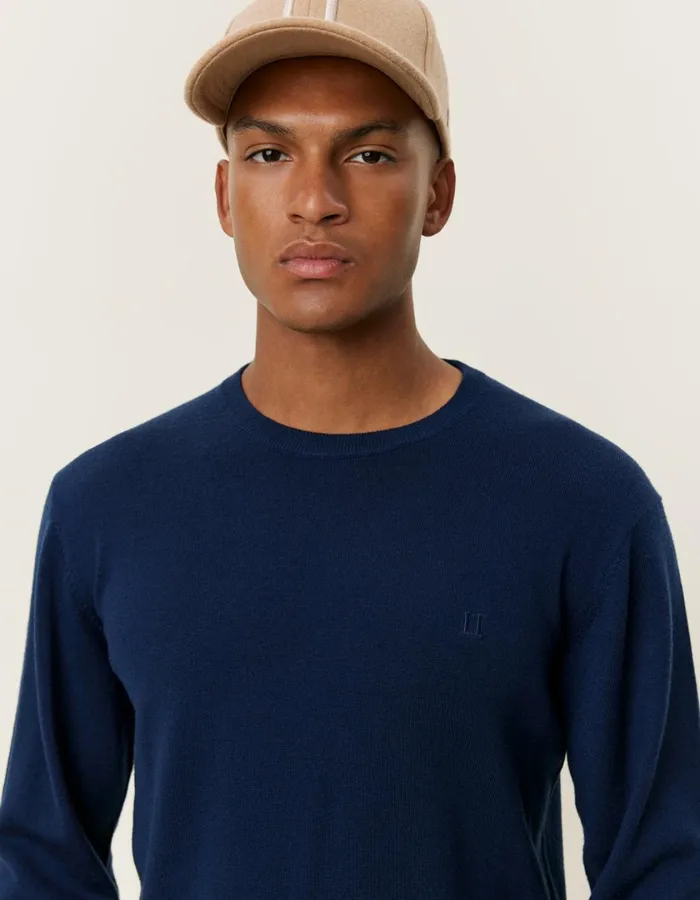 Men Greyson Merino Knit 8211 Dark Navy Les Deux Knitwear