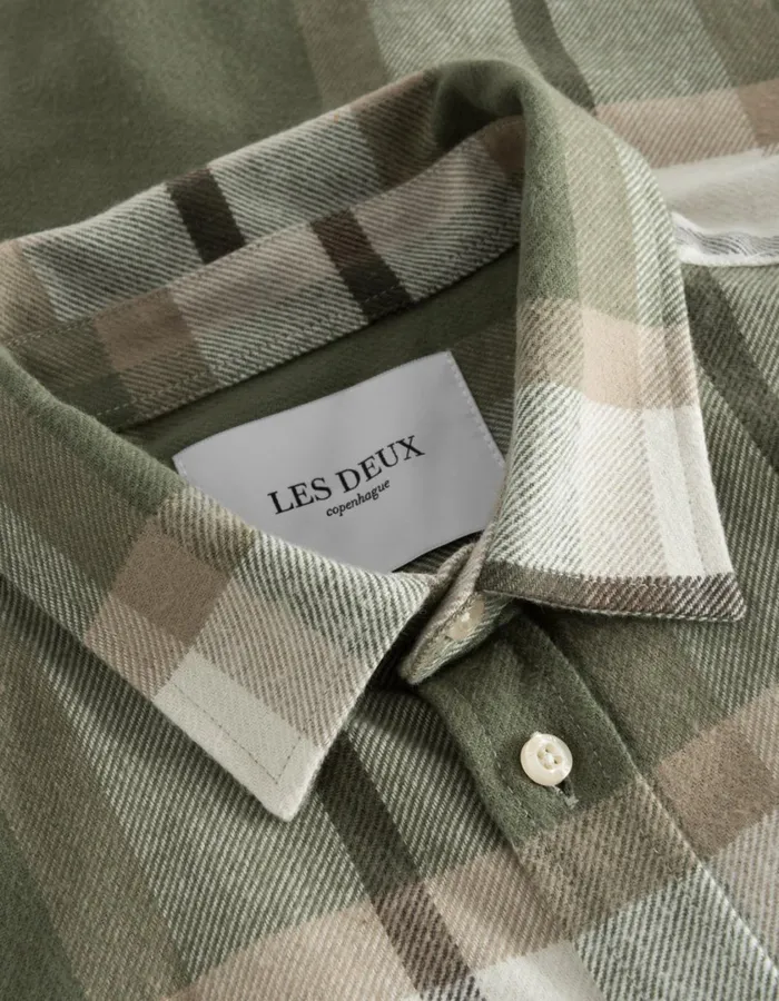 Men Jeremy Flannel Shirt 8211 Olive NightLead Grey Les Deux ShirtsOvershirts