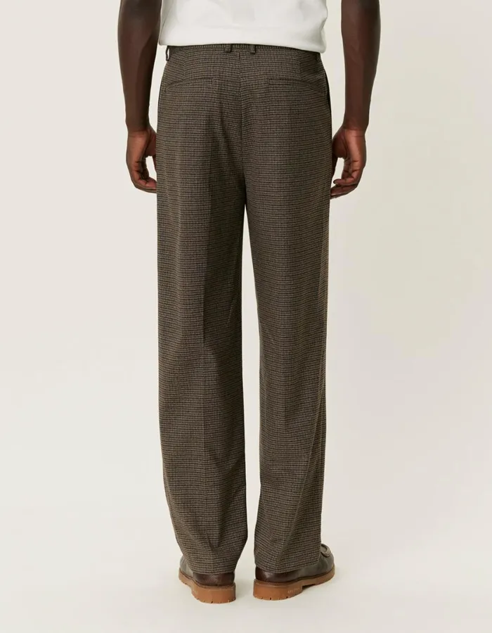 Men Reece Check Pleated Suit Pants 20 8211 Warm SandDark Navy Check Les Deux Pants