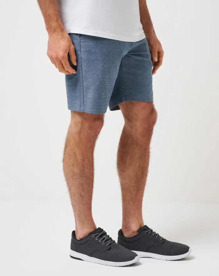 Men Shorts TravisMathew ADIRONDACK SHORT 9IN Heather Navy