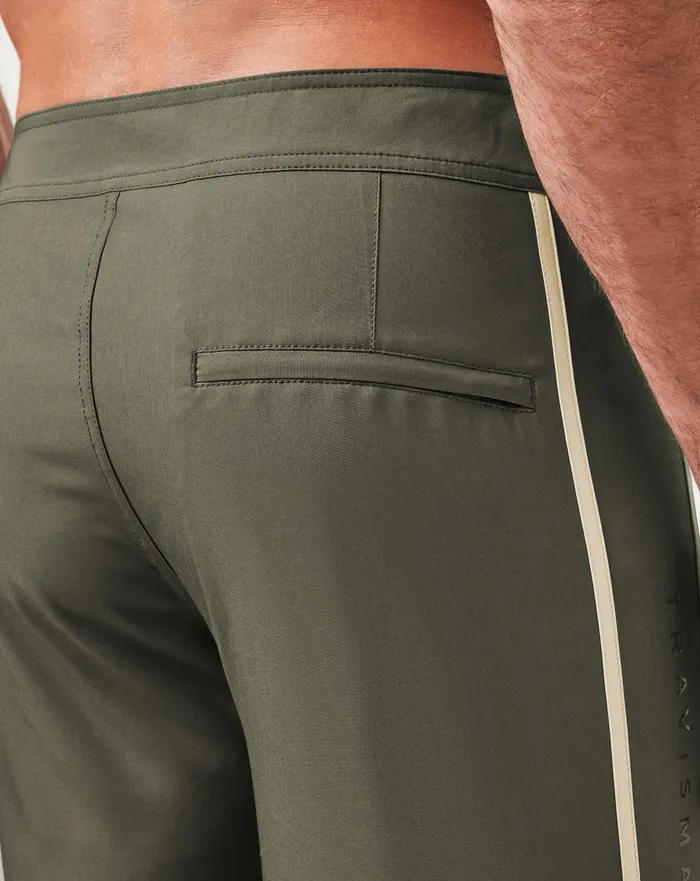 Men Shorts TravisMathew MAKING IT REEF BOARDSHORT Dark Olive