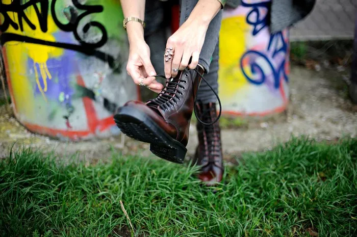 Men Solovair Derby Boots Burgundy RubOff 11 Eye Derby Boot
