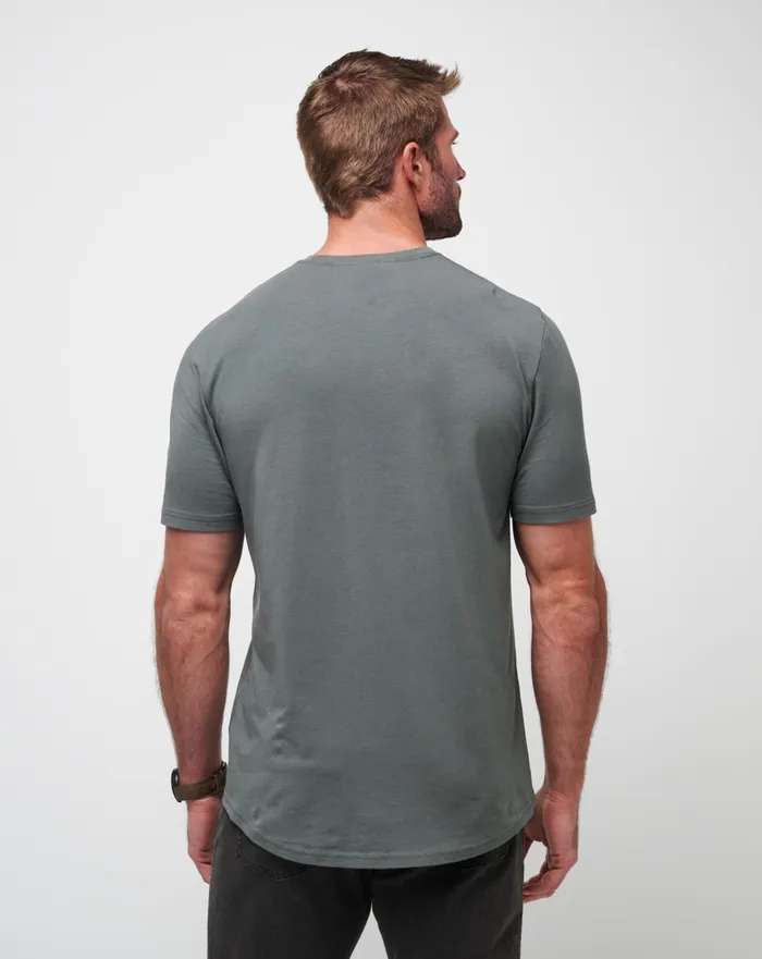 Men Tees TravisMathew CLOUD CREW TEE Dark Olive