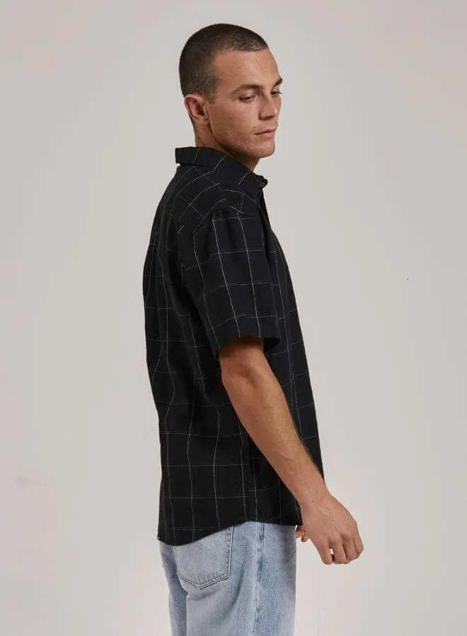 Mens Below Your Mind Short Sleeve Shirt Black Thrills Shirts