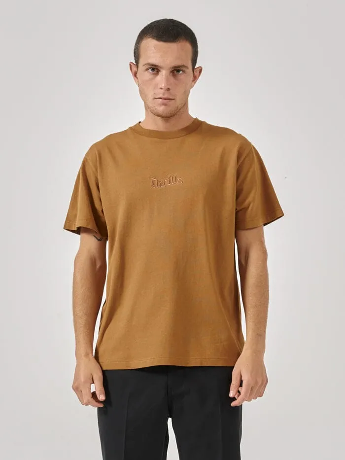 Mens Experience Embro Merch Fit Tee Lion Thrills Tees and Tank Tops