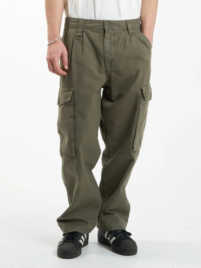 Mens Issued Big Slacker Cargo Pant Mild Army Thrills Pants