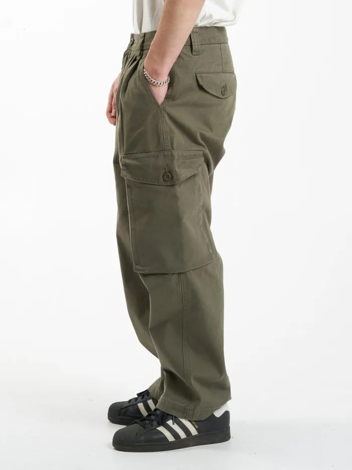 Mens Issued Big Slacker Cargo Pant Mild Army Thrills Pants