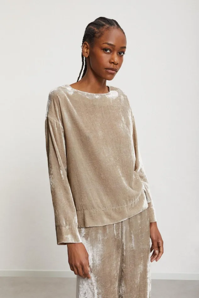 Ottod039Ame Velvet Blouse Women Shirts and Blouses