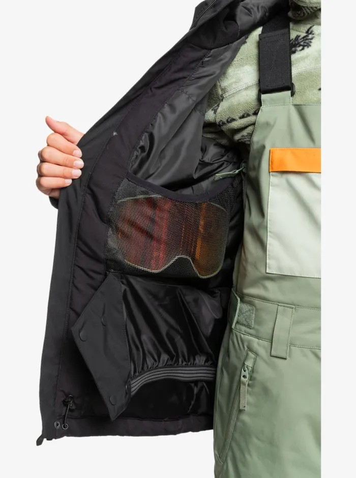 Quiksilver 816 Mission Solid Insulated Snow Jacket True Black Boys Snow Jackets Quiksilver 816 Mission Solid Insulated Snow Jacket True Black Boys Snow Jackets