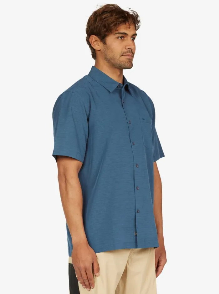 Quiksilver Centinela Premium AntiWrinkle Shirt Midnight Navy Centinella MensWaterman Shirts and Polos Quiksilver Centinela Premium AntiWrinkle Shirt Midnight Navy Centinella MensWaterman Shirts and Polos
