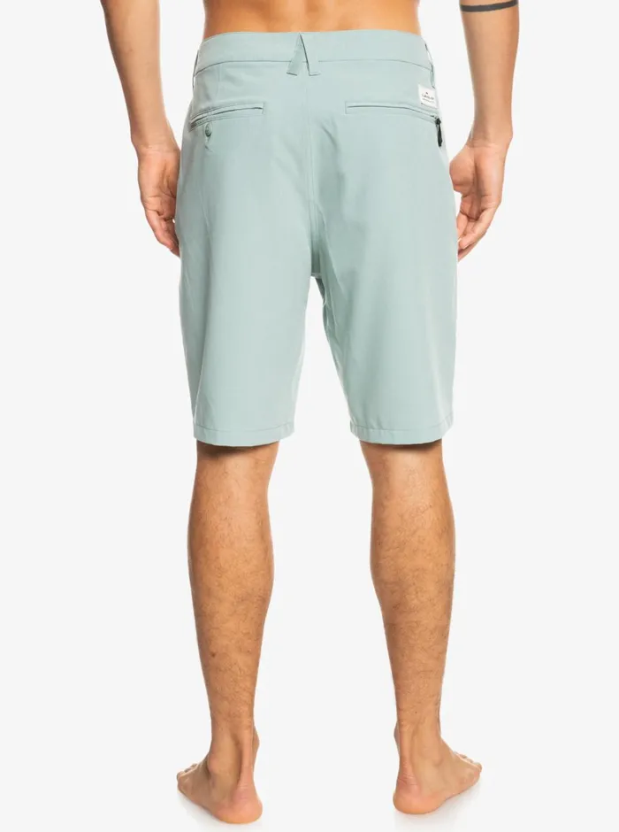 Quiksilver Ocean Union Amphibian 20034 Hybrid Shorts Green Milieu Mens Shorts and Amphibians Quiksilver Ocean Union Amphibian 20034 Hybrid Shorts Green Milieu Mens Shorts and Amphibians