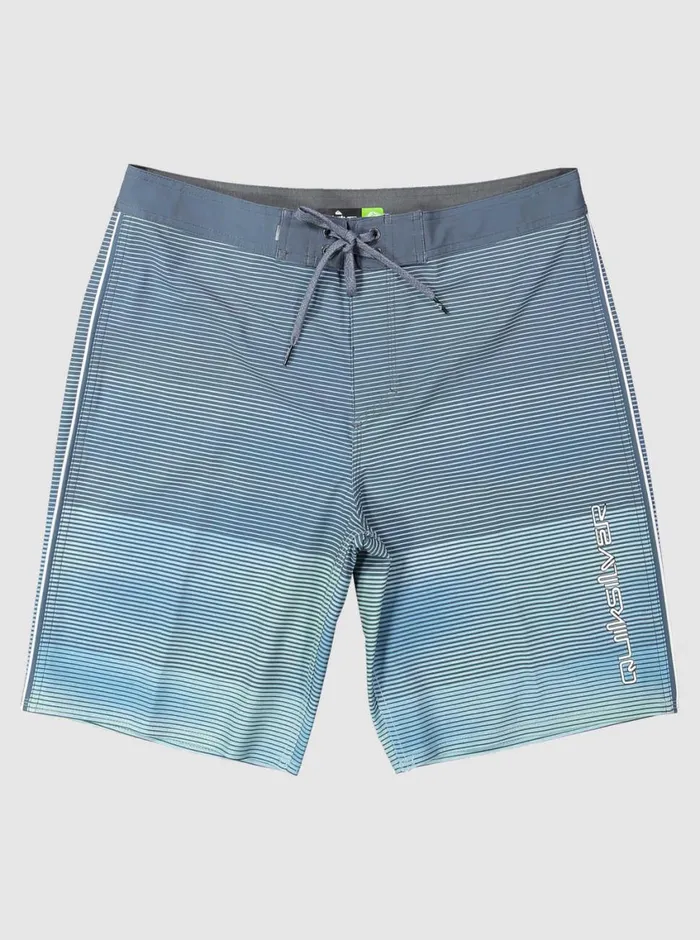 Quiksilver Surfsilk Massive 20034 Boardshorts Azure Blue Mens Shorts and Amphibians Quiksilver Surfsilk Massive 20034 Boardshorts Azure Blue Mens Shorts and Amphibians