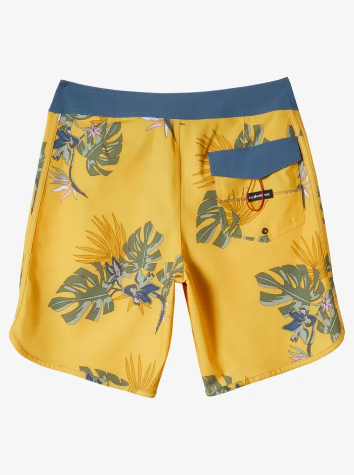 Quiksilver Surfsilk Scallop 19034 Boardshorts Yolk Mens Shorts and Amphibians Quiksilver Surfsilk Scallop 19034 Boardshorts Yolk Mens Shorts and Amphibians