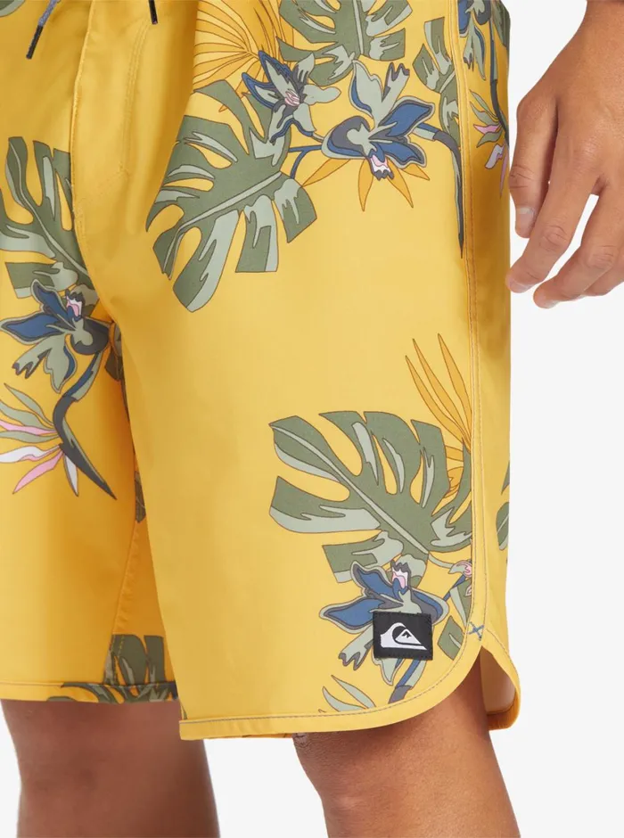 Quiksilver Surfsilk Scallop 19034 Boardshorts Yolk Mens Shorts and Amphibians Quiksilver Surfsilk Scallop 19034 Boardshorts Yolk Mens Shorts and Amphibians