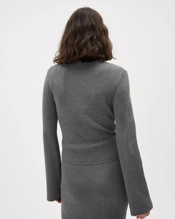 RWandCO Nursing LongSleeve Wrap Nursing Sweatshirt 8211 Thyme Maternity Dark Heather Gray 8211 Women RWandCO Nursing LongSleeve Wrap Nursing Sweatshirt 8211 Thyme Maternity Dark Heather Gray 8211 Women