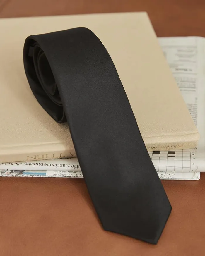 RWandCO Ties and Bow Ties Skinny Dark Solid Tie Black 8211 Men