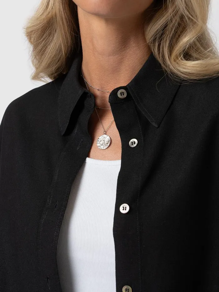 Saint And Sofia Blouses and Shirts Women Boyfriend Shirt 8211 Black Linen Black Linen